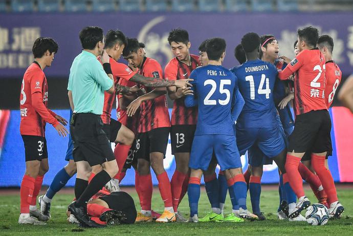 上海海港内部会议纪要流出——赛后战术微调，法甲使命明确，数据趋势出现新变化的简单介绍