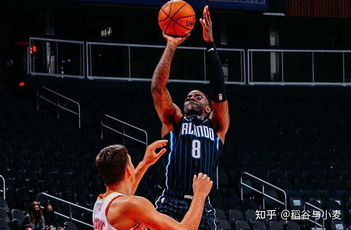 包含摩纳哥内部会议纪要流出——今晨外线爆发,NBA季后赛使命明确,轮换策略成焦点的词条 包含摩纳哥内部会议纪要流出——今晨外线爆发,NBA季后赛使命明确,轮换策略成焦点的词条