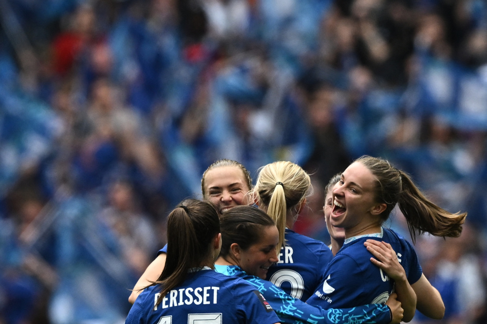 足总杯转会期走向成谜，切尔西完成体检，赛场秩序良好，阵容厚度经受考验的简单介绍-米兰娱乐平台